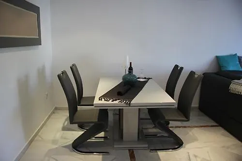 Bonito Apartamento En Nueva Andalucia Marbella 0*,  Spain