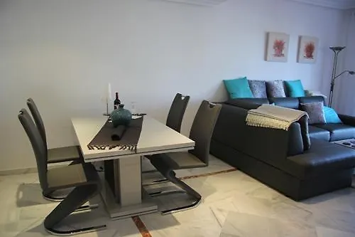 Bonito Apartamento En Nueva Andalucia Marbella Apartment