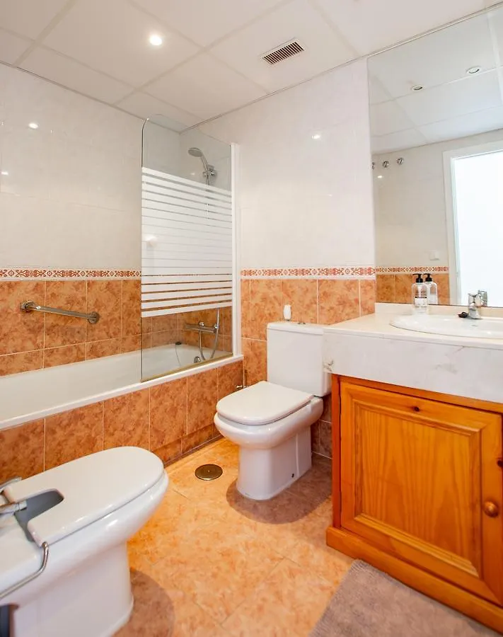 Bonito Apartamento En Nueva Andalucia Marbella